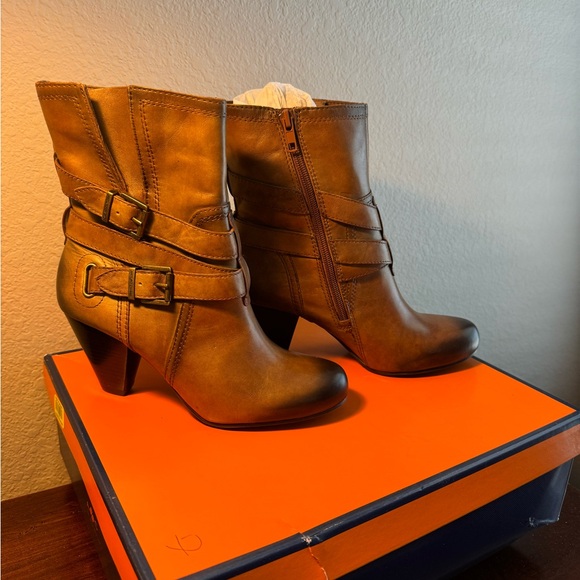 Arturo Chiang Velma Ankle Boot Vintage Cognac - Picture 2 of 3
